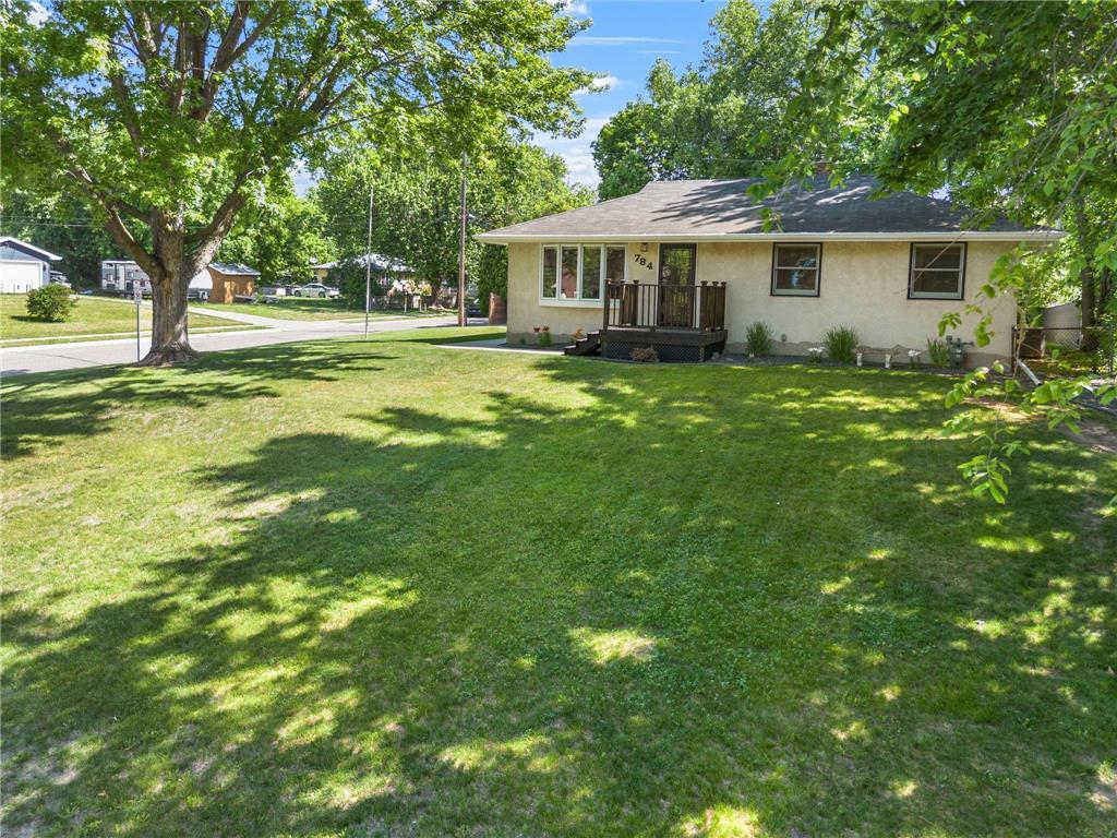 784 Mary Street N Maplewood MN 55119 7094301 image2