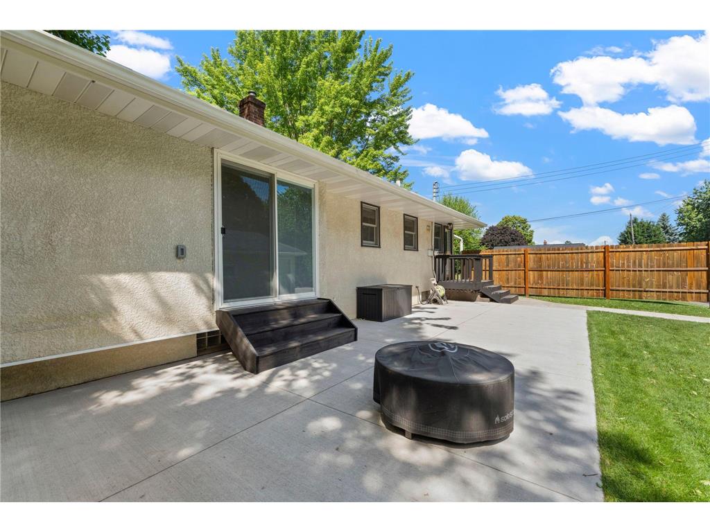 784 Mary Street N Maplewood MN 55119 7094301 image26
