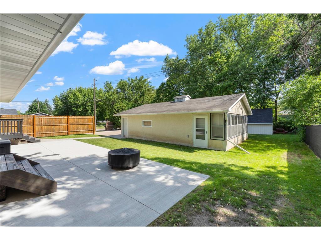 784 Mary Street N Maplewood MN 55119 7094301 image30