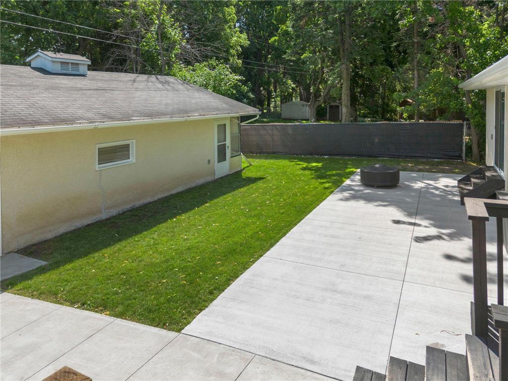 784 Mary Street N Maplewood MN 55119 7094301 image32