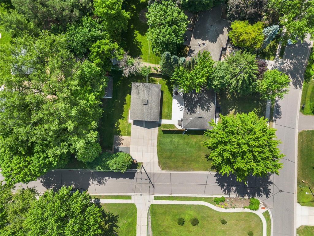 784 Mary Street N Maplewood MN 55119 7094301 image42