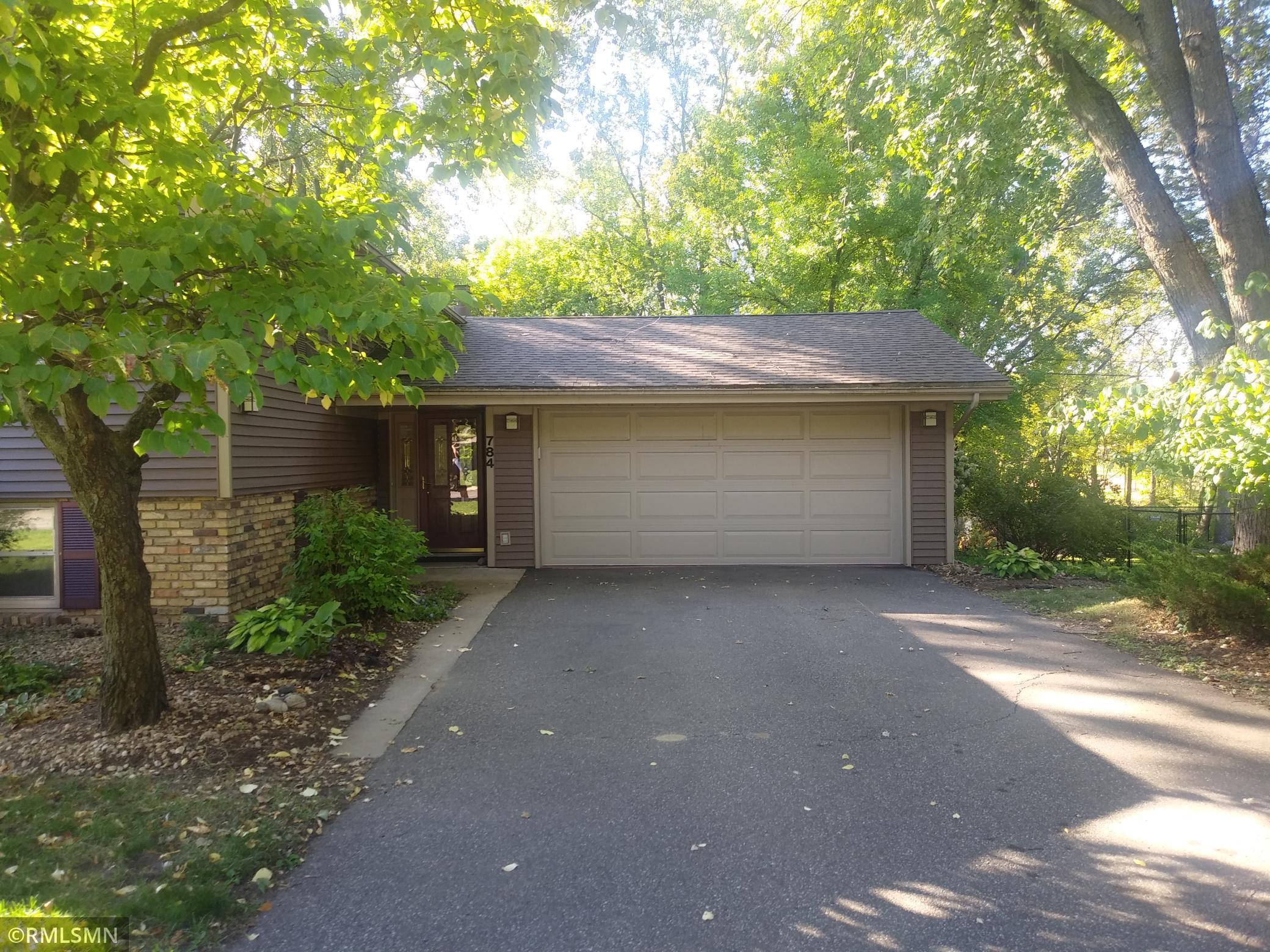 784 Oakcrest Avenue Roseville MN 55113 6106085 image1