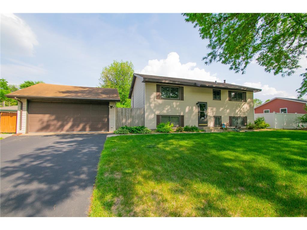 7840 Sierra Parkway, Brooklyn Park, MN, 55444 MLS 6366830 Edina Realty