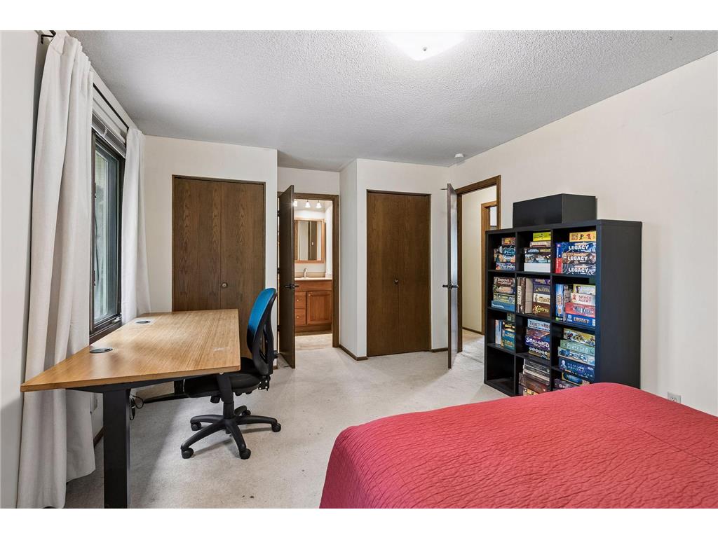 7840 W 100th Street Bloomington MN 55438 7088737 image29