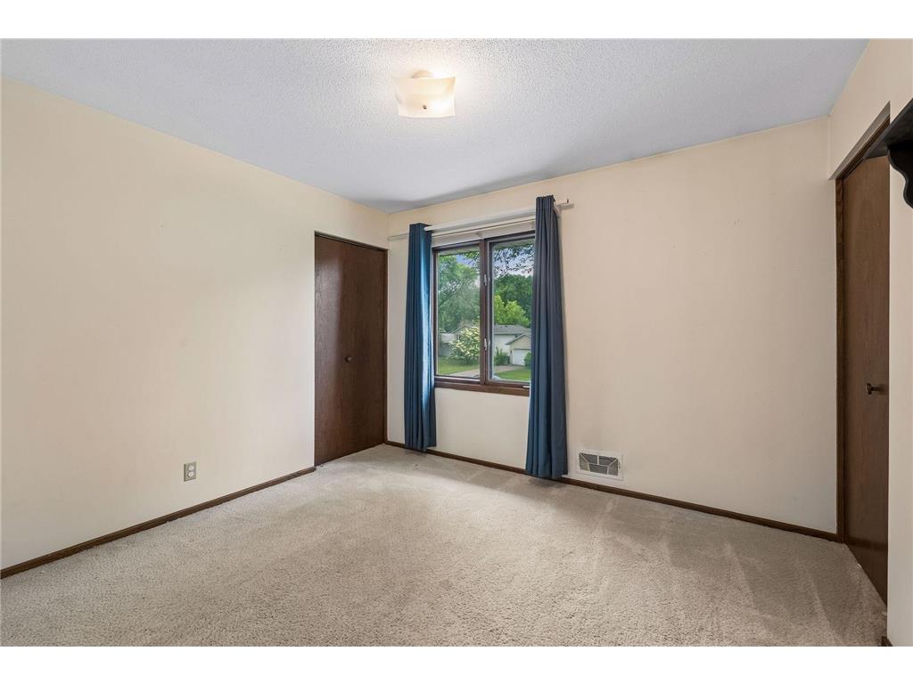 7840 W 100th Street Bloomington MN 55438 7106591 image32