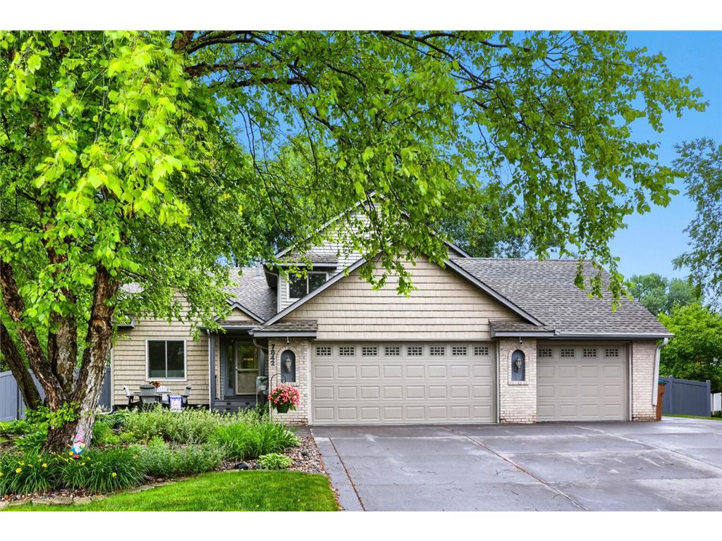 7842 20th Street N Oakdale MN 55128 7095344 image1