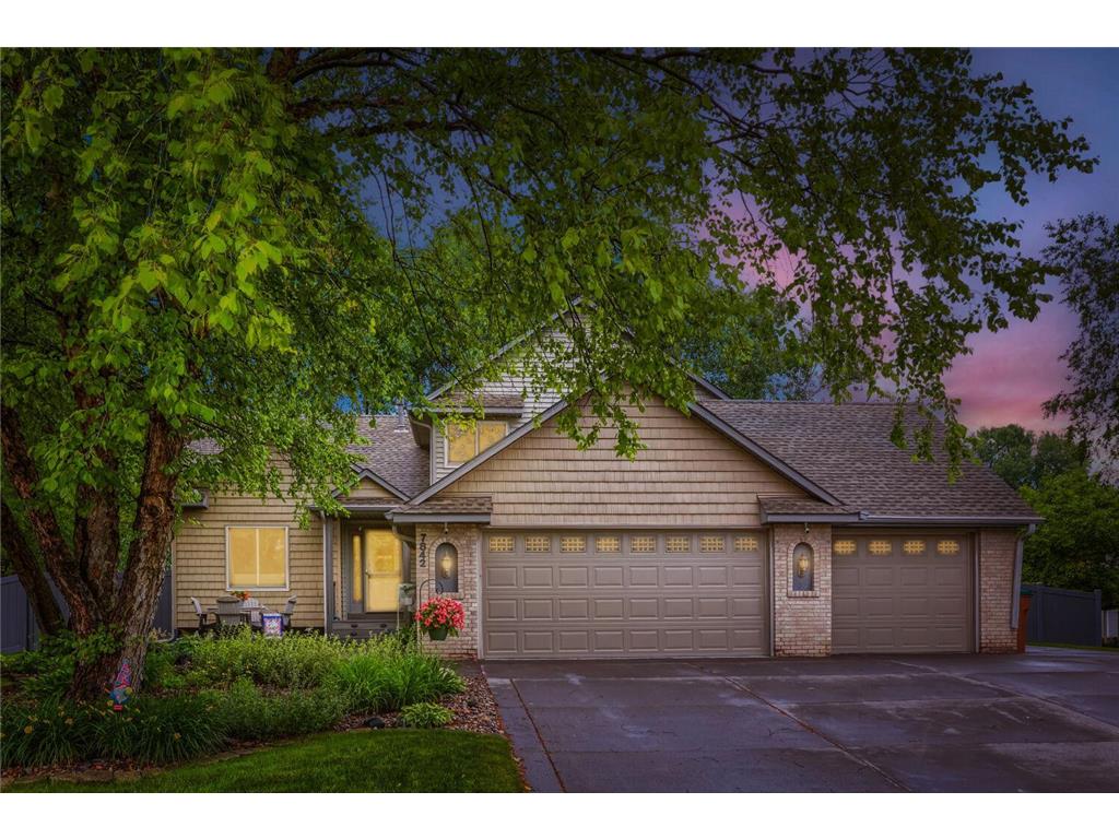 7842 20th Street N Oakdale MN 55128 7095344 image2