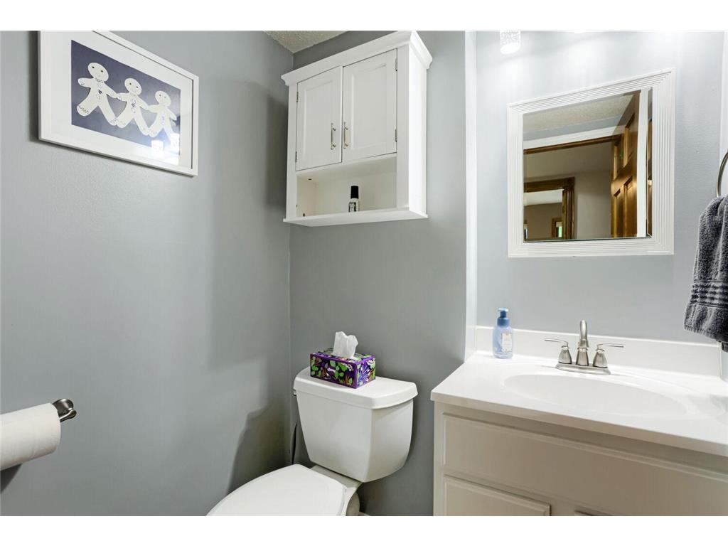 7842 20th Street N Oakdale MN 55128 7095344 image23
