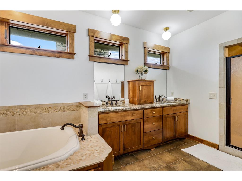 7844 Bent Tree Circle Credit River Twp MN 55372 7012902 image39