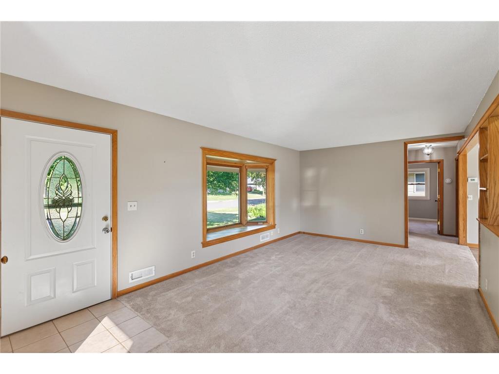 7846 Gresham Lane S Cottage Grove MN 55016 7086421 image2