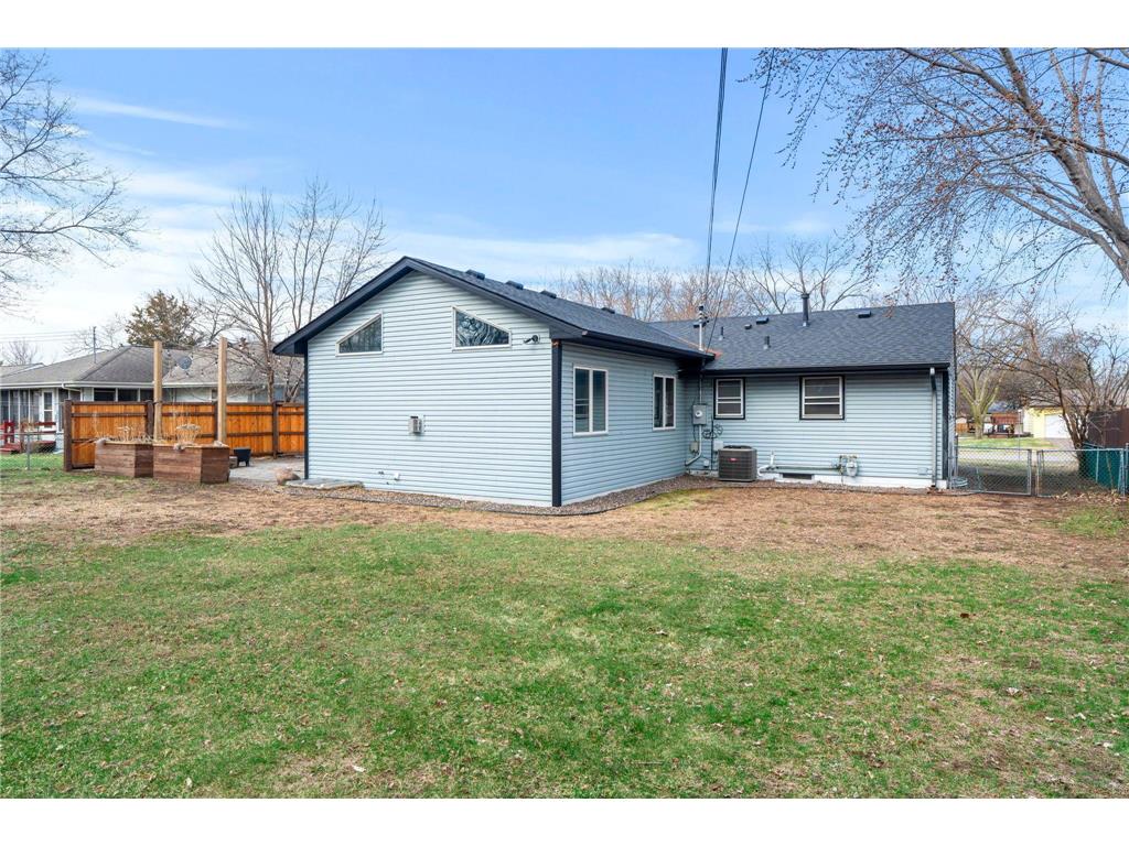 7849 Monroe Street NE Spring Lake Park MN 55432 7055018 image59