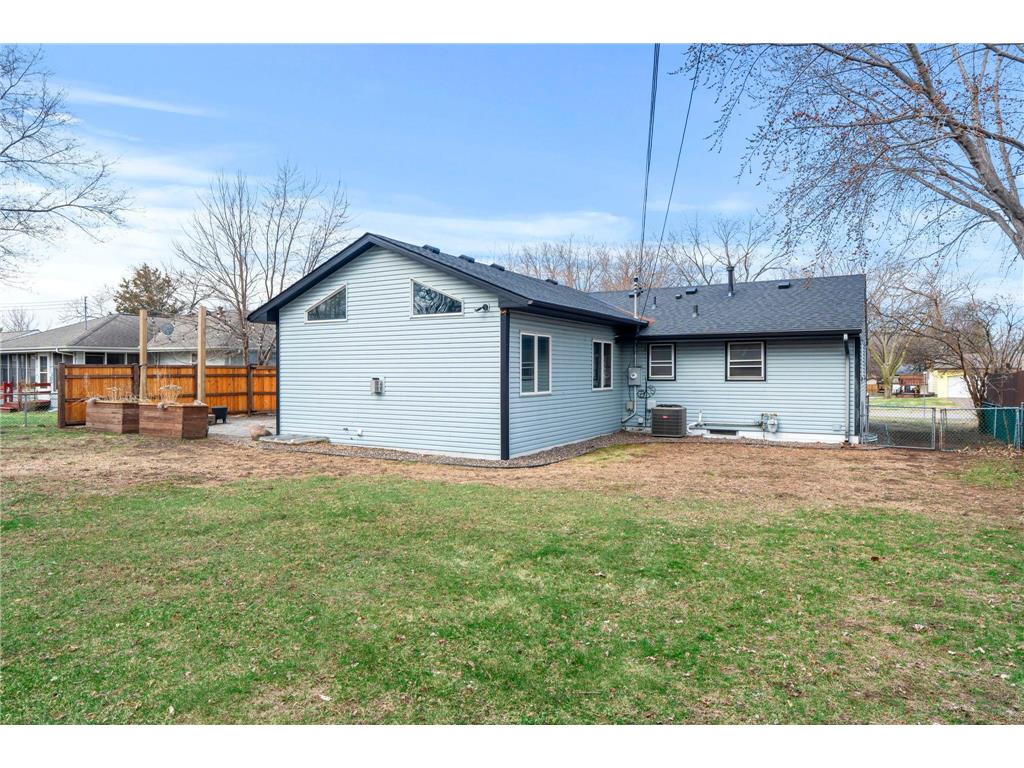 7849 Monroe Street NE Spring Lake Park MN 55432 7115623 image59