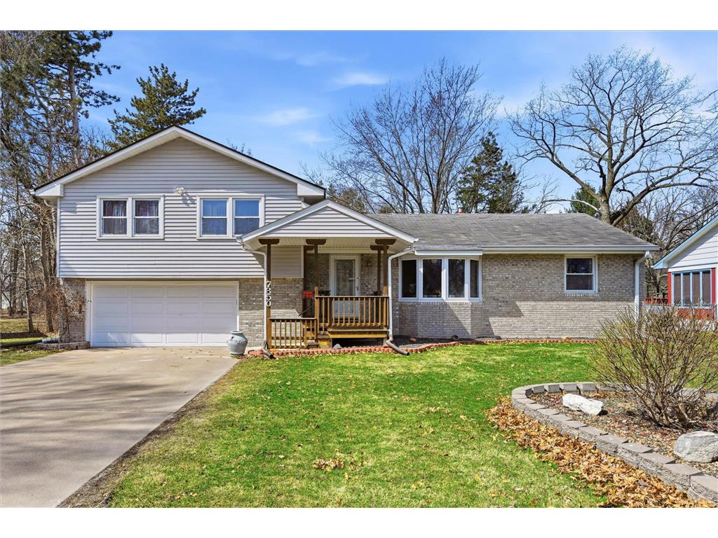 7850 Greenwood Drive Mounds View MN 55112 7051846 image1