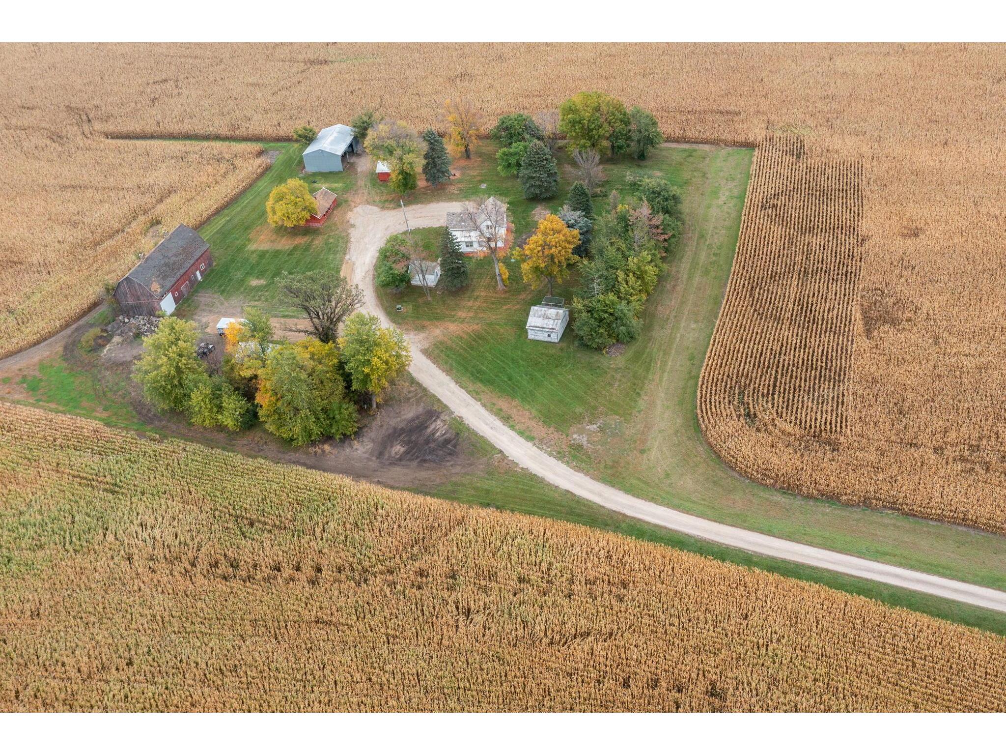 7850 W 235th Street Belle Plaine MN 56011 6113607 image1