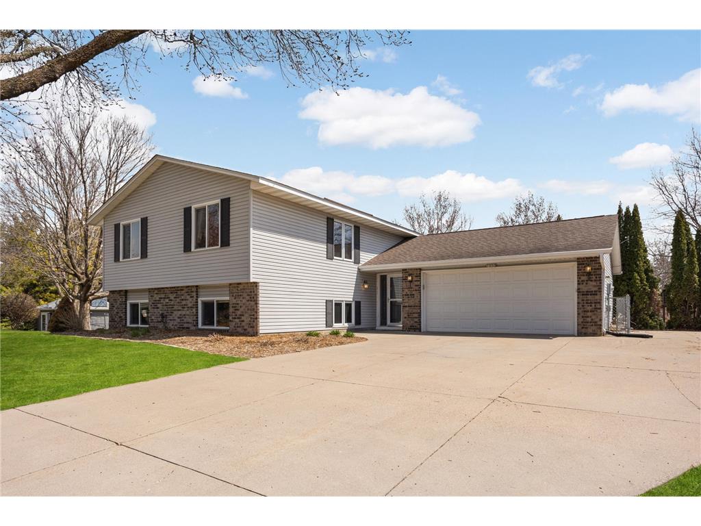 7853 Hallmark Way Apple Valley MN 55124 6708982 image1