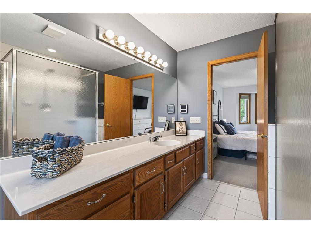 7855 Upper 26th Street N Oakdale MN 55128 7078689 image10