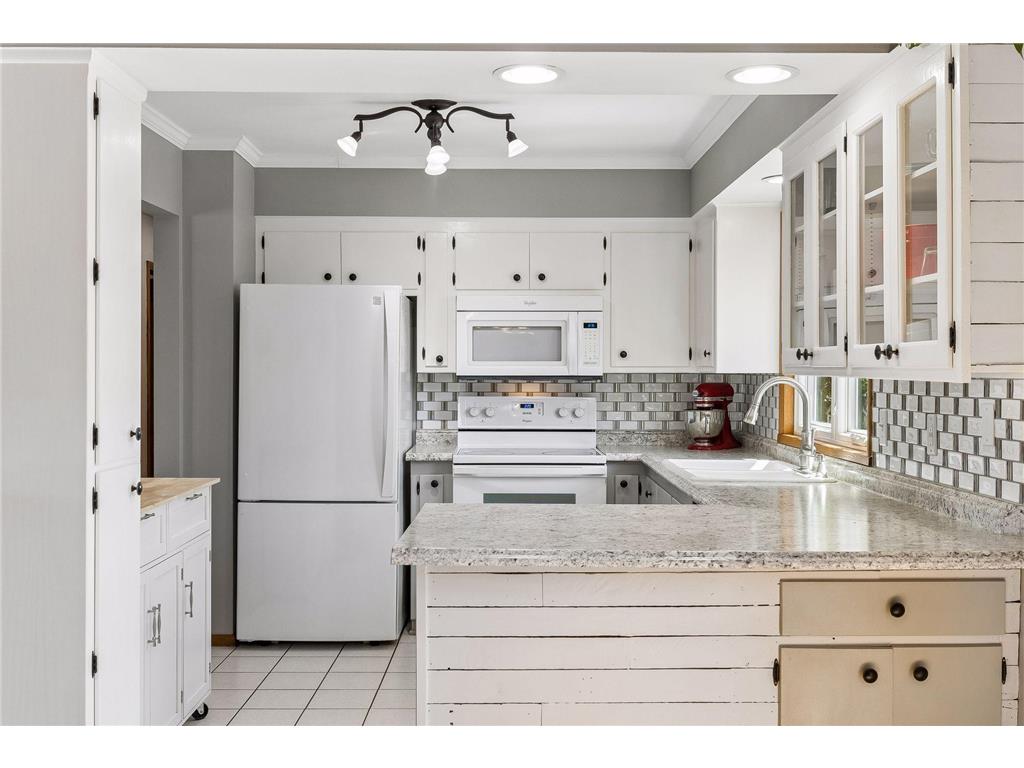 7859 48th Avenue N New Hope MN 55428 7040917 image14