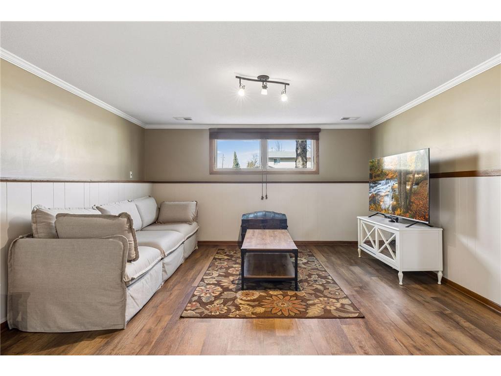 7859 48th Avenue N New Hope MN 55428 7040917 image27