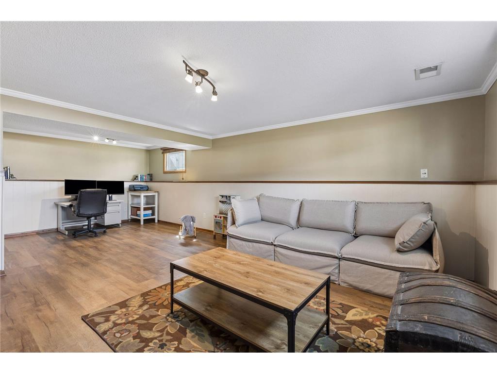 7859 48th Avenue N New Hope MN 55428 7040917 image29