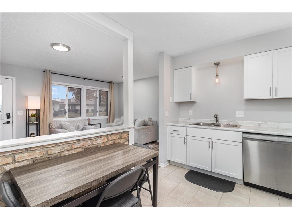 7859 85th Court N Brooklyn Park MN 55445 6823463 image8