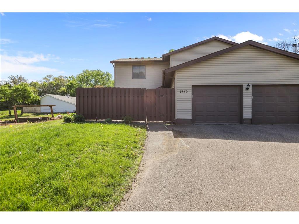 7859 Dunmore Road Woodbury MN 55125 7078320 image1