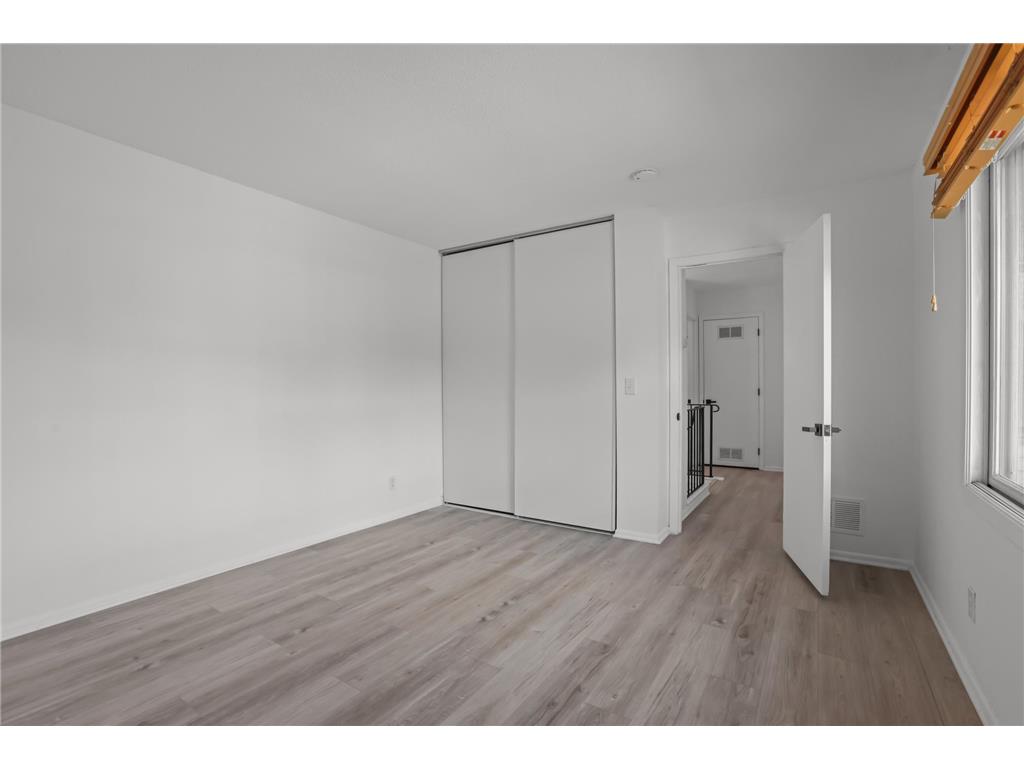 7859 Dunmore Road Woodbury MN 55125 7078320 image14