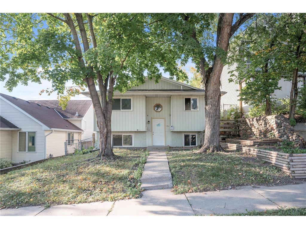 786 Case Avenue Saint Paul MN 55106 6423637 image1
