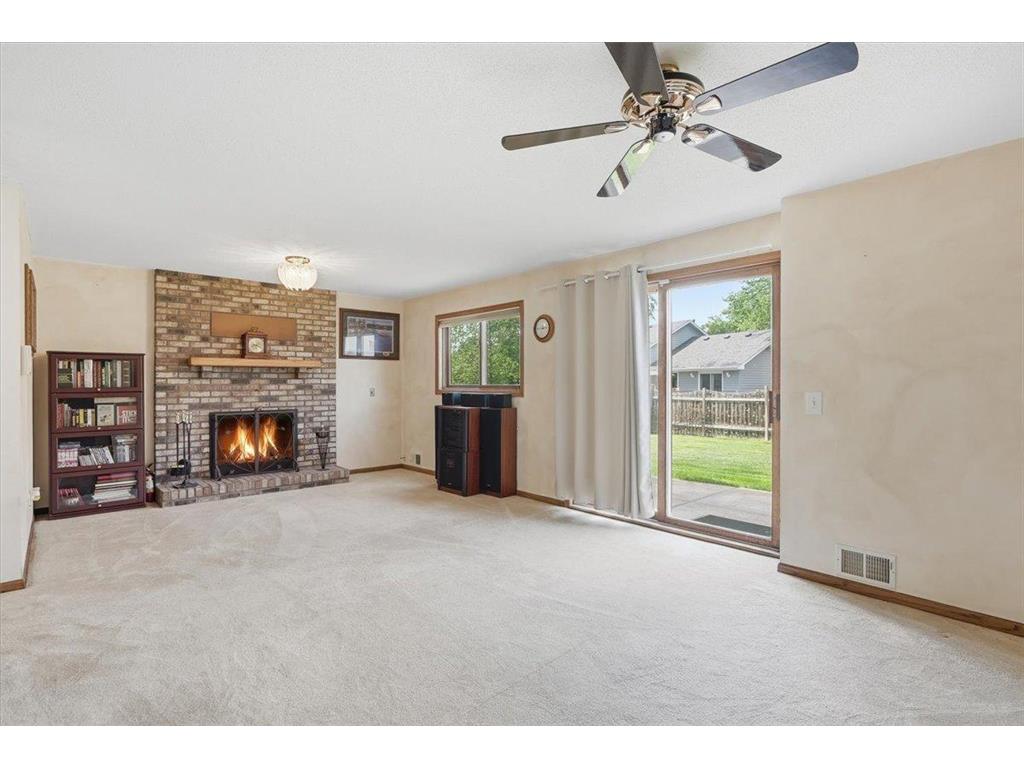 7860 Upper 17th Street N Oakdale MN 55128 7079284 image11