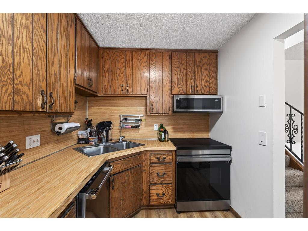 7862 83rd Court N Brooklyn Park MN 55445 6689979 image5