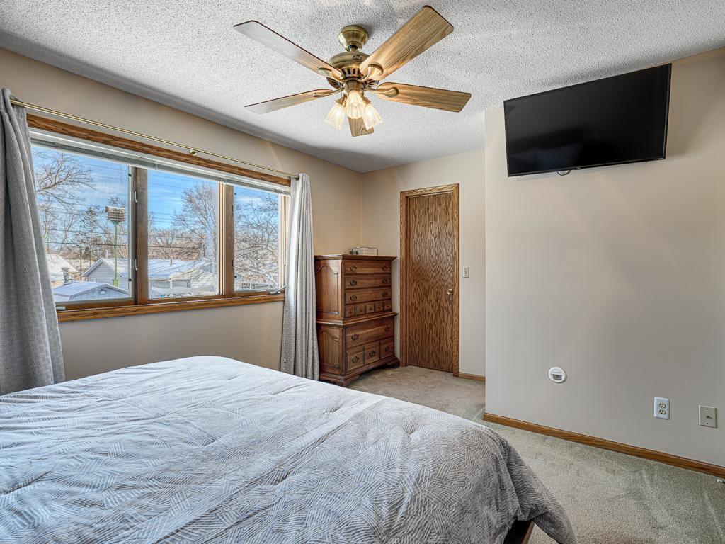 7864 Penn Avenue N Brooklyn Park MN 55444 7002150 image13