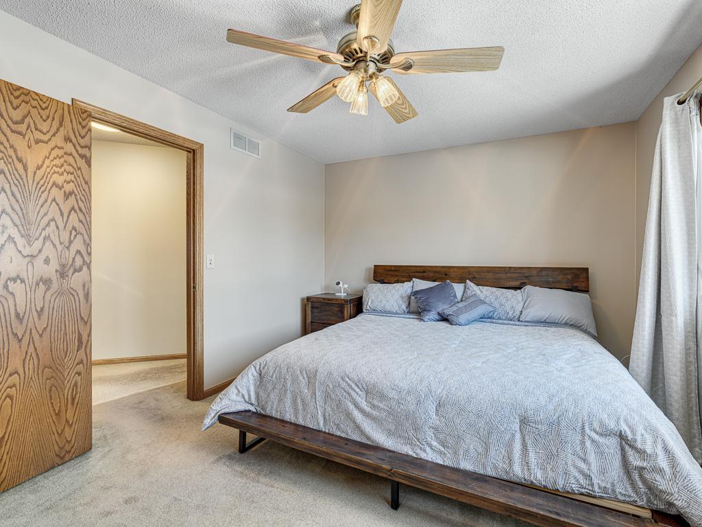 7864 Penn Avenue N Brooklyn Park MN 55444 7002150 image14