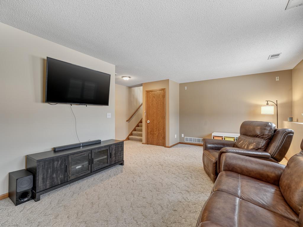 7864 Penn Avenue N Brooklyn Park MN 55444 7002150 image20