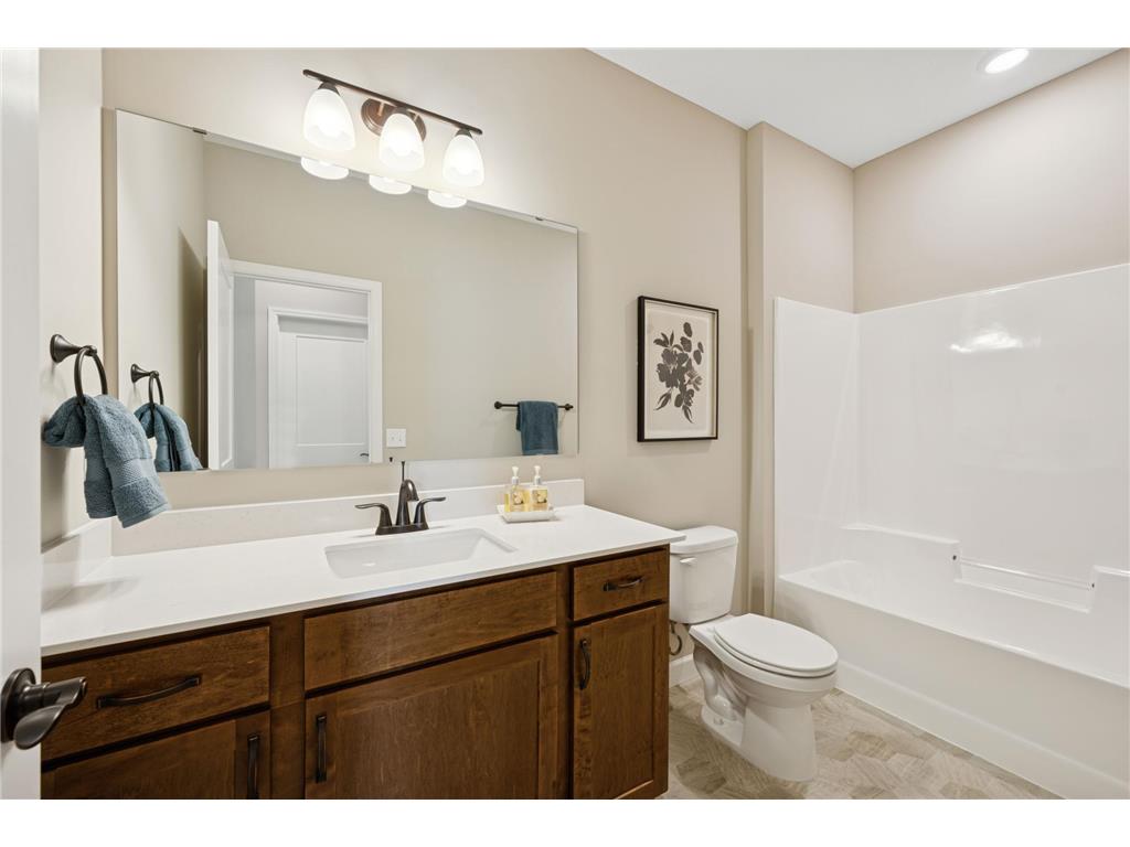 7865 Kettering Creek Court Greenfield MN 55373 7009841 image4