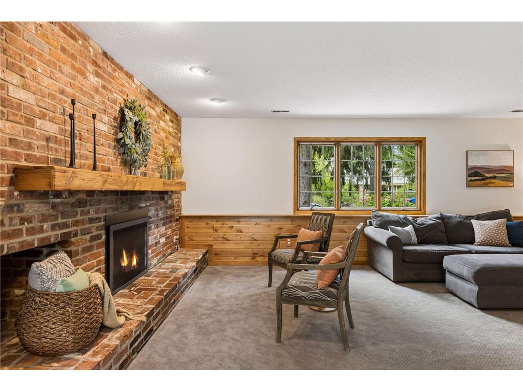 7865 Somerset Court Woodbury MN 55125 7050321 image37