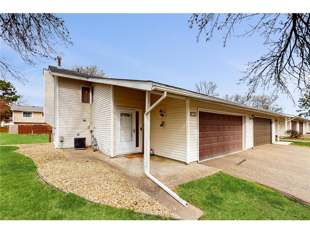 7868 Dunmore Road Woodbury MN 55125 6521338 image1