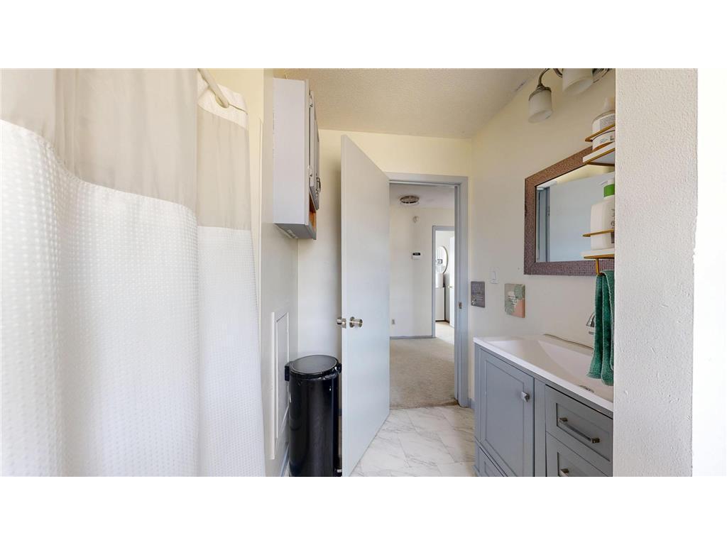 787 Berwood Avenue Vadnais Heights MN 55127 7079845 image22