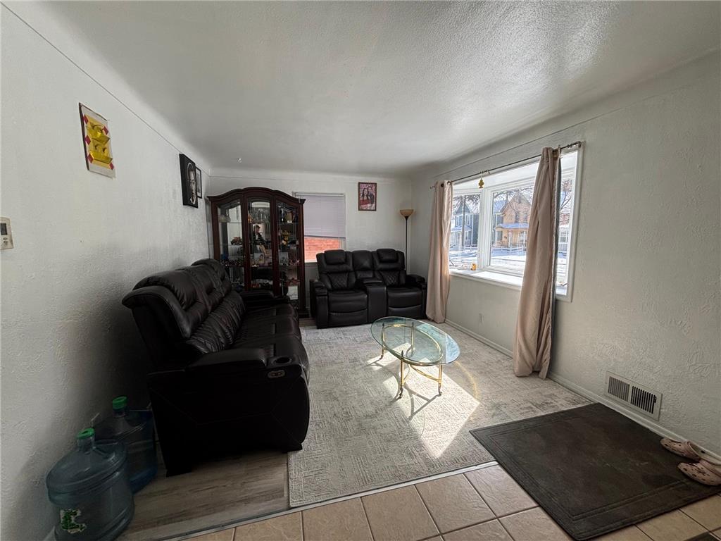 787 Lafond Avenue Saint Paul MN 55104 7035527 image2