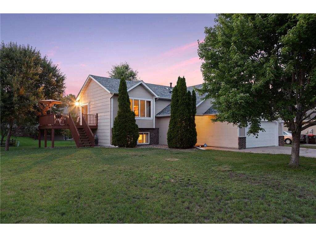 7876 27th Street N Oakdale MN 55128 6406557 image1