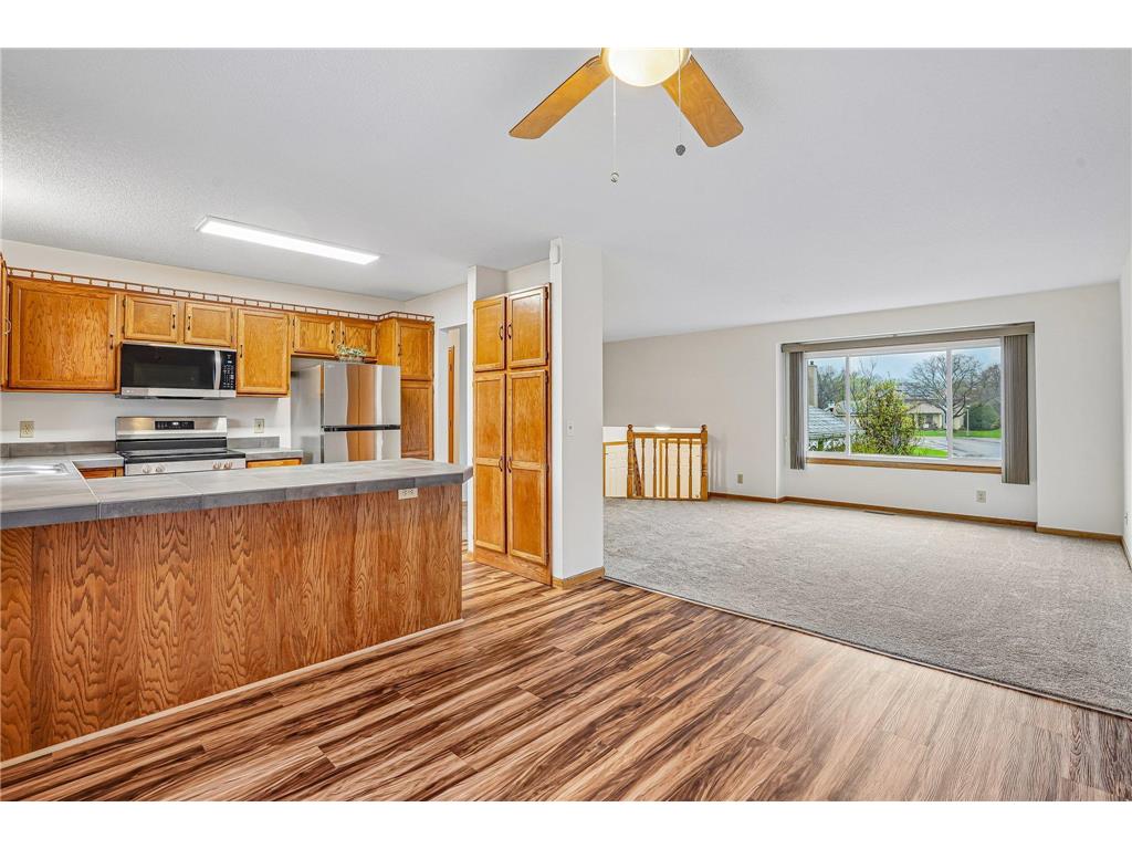 7877 18th Street N Oakdale MN 55128 7057776 image12