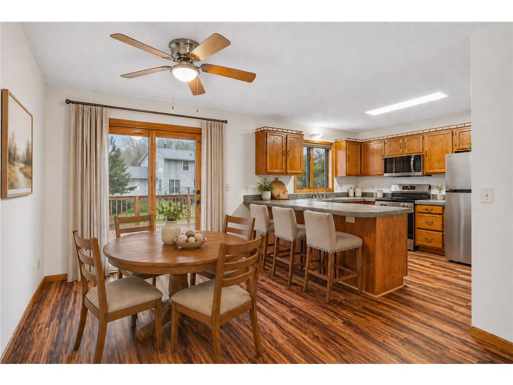 7877 18th Street N Oakdale MN 55128 7057776 image15
