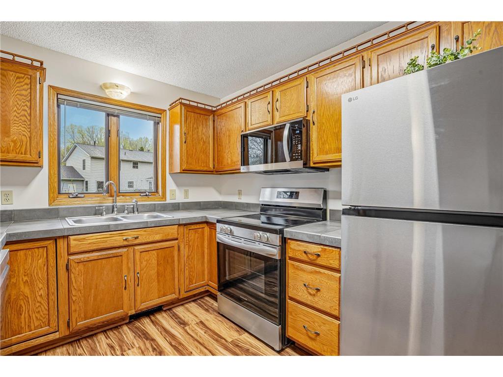 7877 18th Street N Oakdale MN 55128 7057776 image18