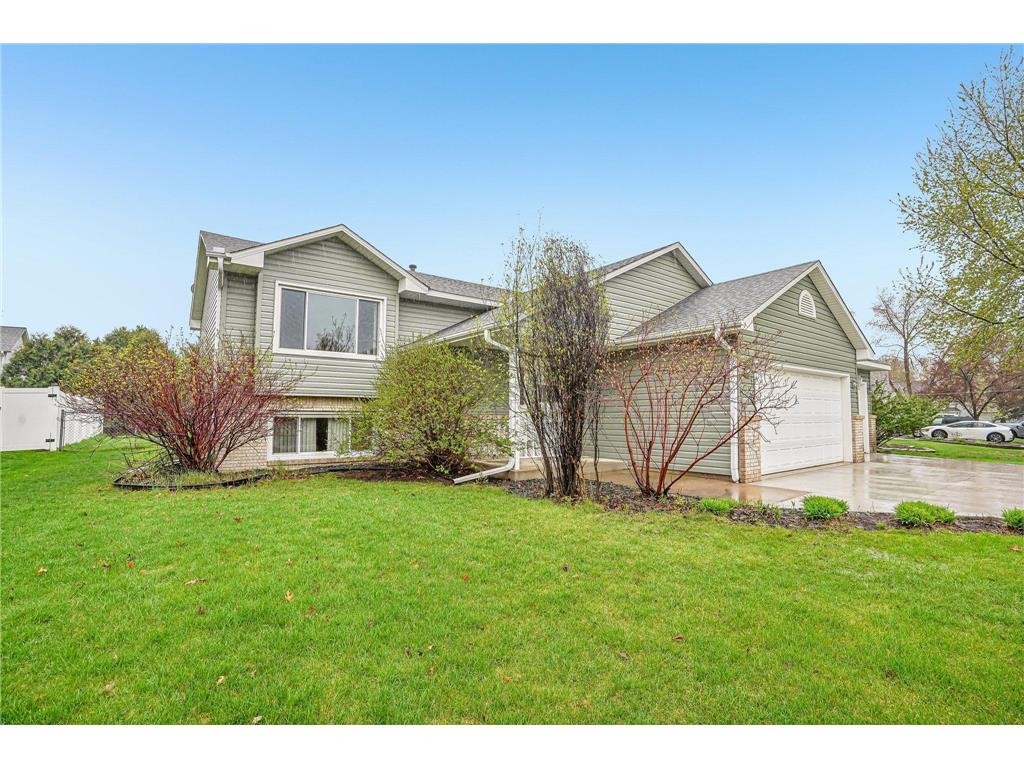 7877 18th Street N Oakdale MN 55128 7057776 image2