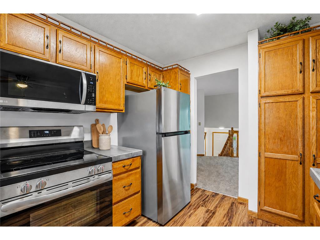 7877 18th Street N Oakdale MN 55128 7057776 image21
