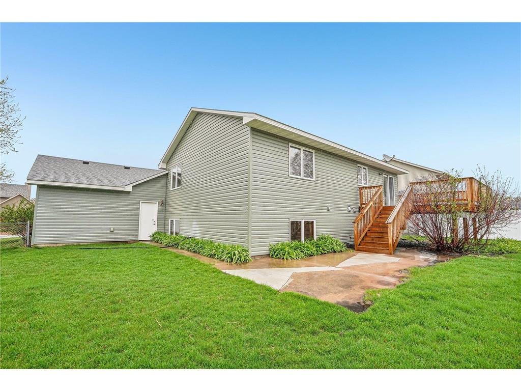 7877 18th Street N Oakdale MN 55128 7057776 image44