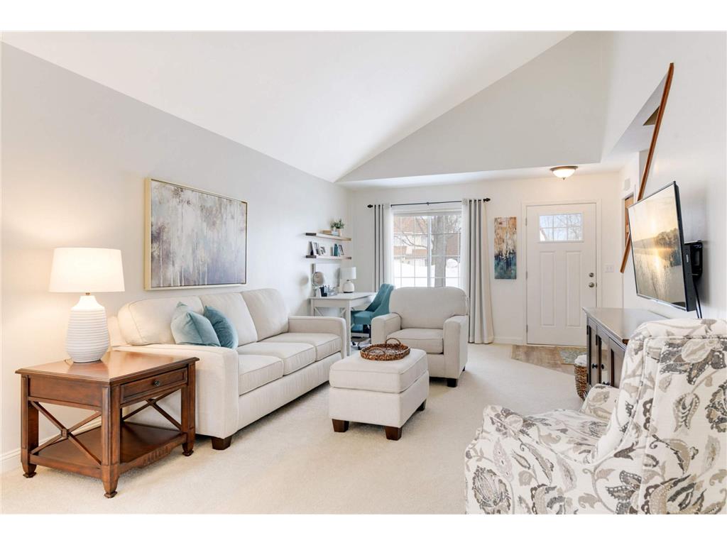 7877 Forest Boulevard #A Woodbury MN 55125 6342152 image1