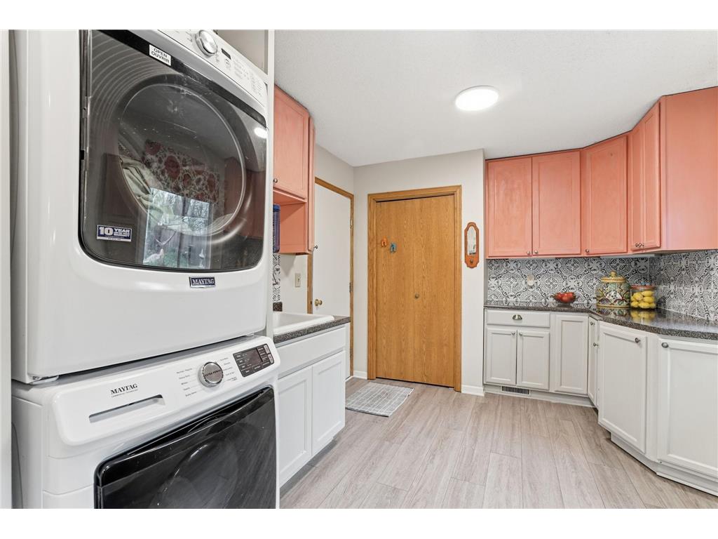 7877 Sunnyside Road Mounds View MN 55112 7030027 image26
