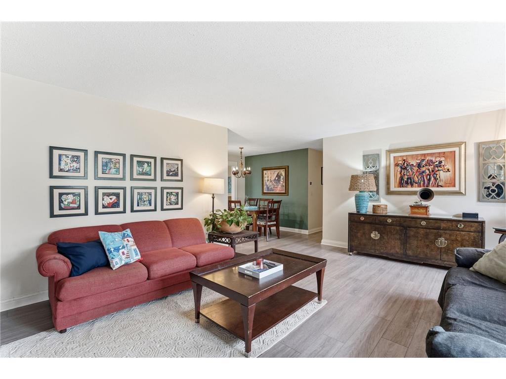 7877 Sunnyside Road Mounds View MN 55112 7030027 image3