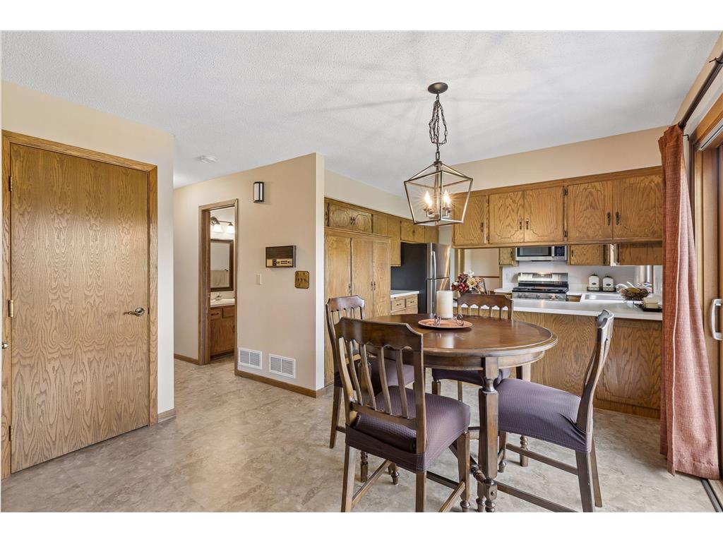 7885 Kingsview Lane N Maple Grove MN 55311 7099626 image16