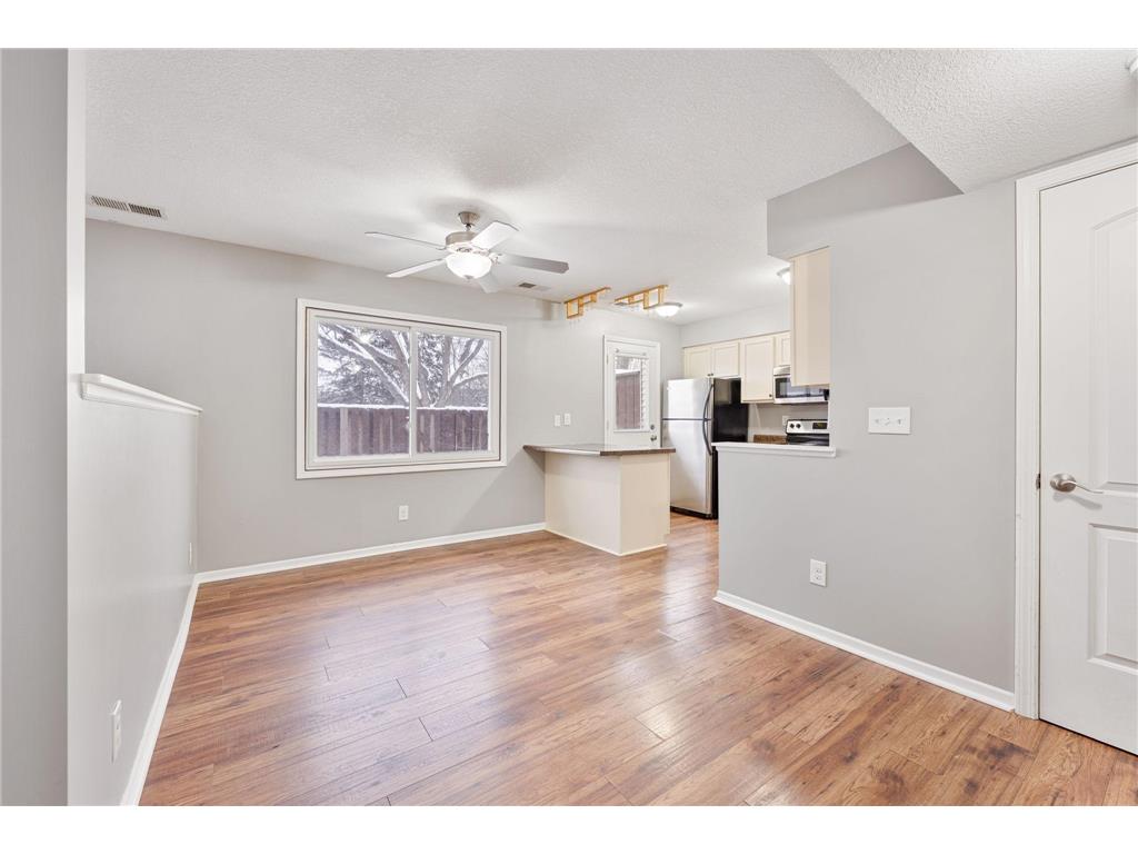 7888 Dunmore Road Woodbury MN 55125 6815970 image10