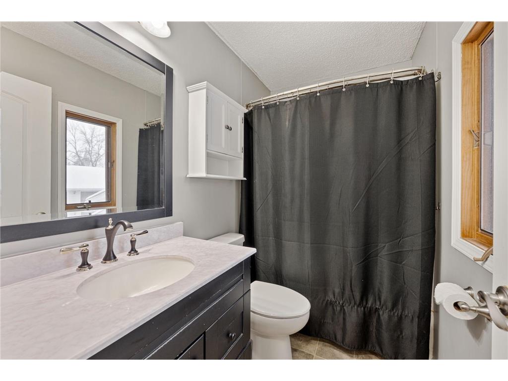 7888 Dunmore Road Woodbury MN 55125 6815970 image23